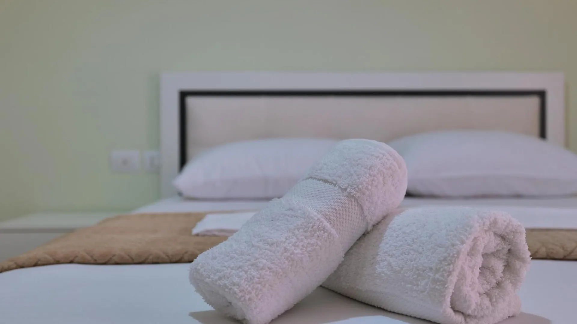 Noel Sea View Apartments ساراندا