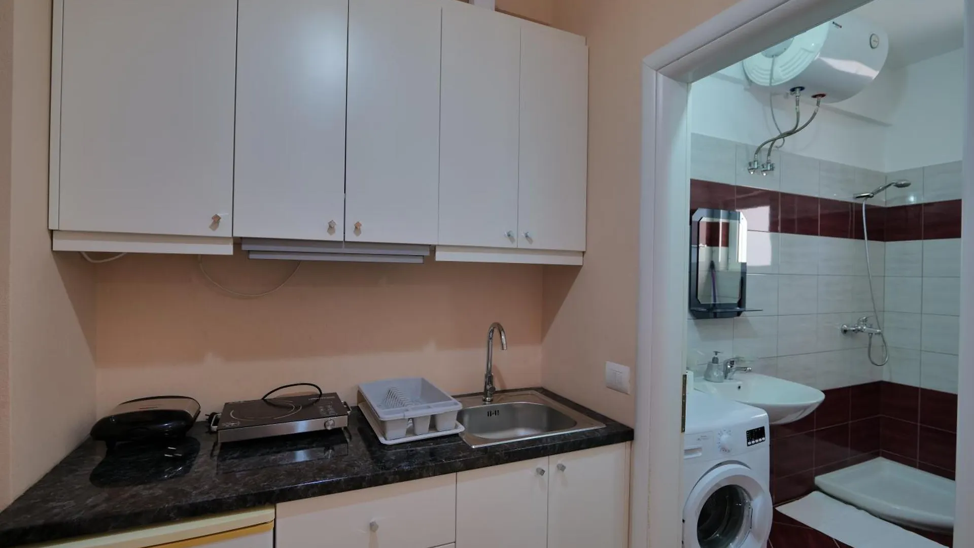 Noel Sea View Apartments Sarande