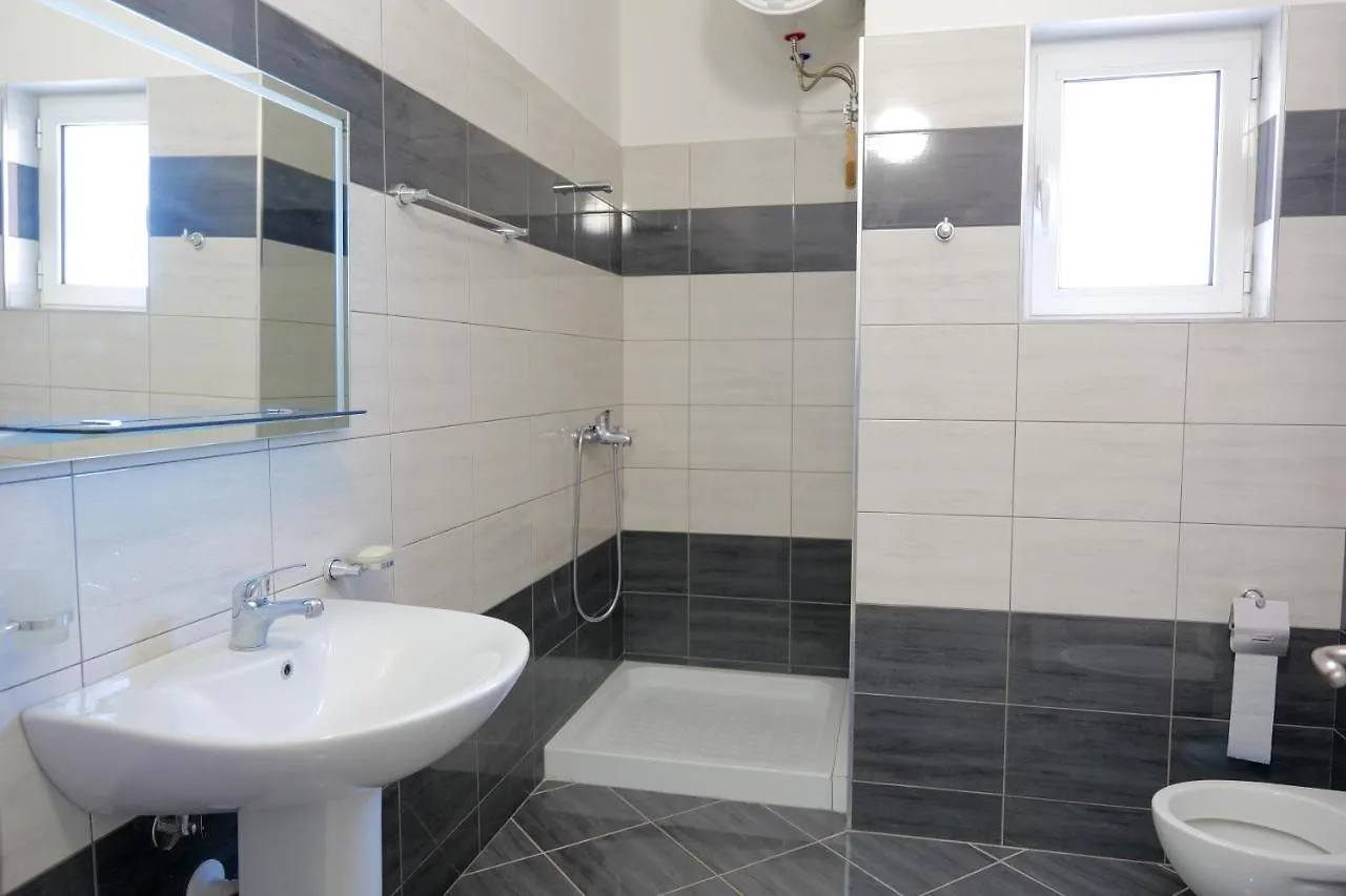 Noel Sea View Apartments Saranda