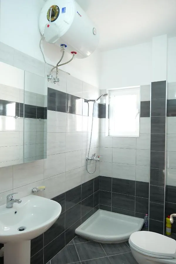 Noel Sea View Apartments Saranda 0*,