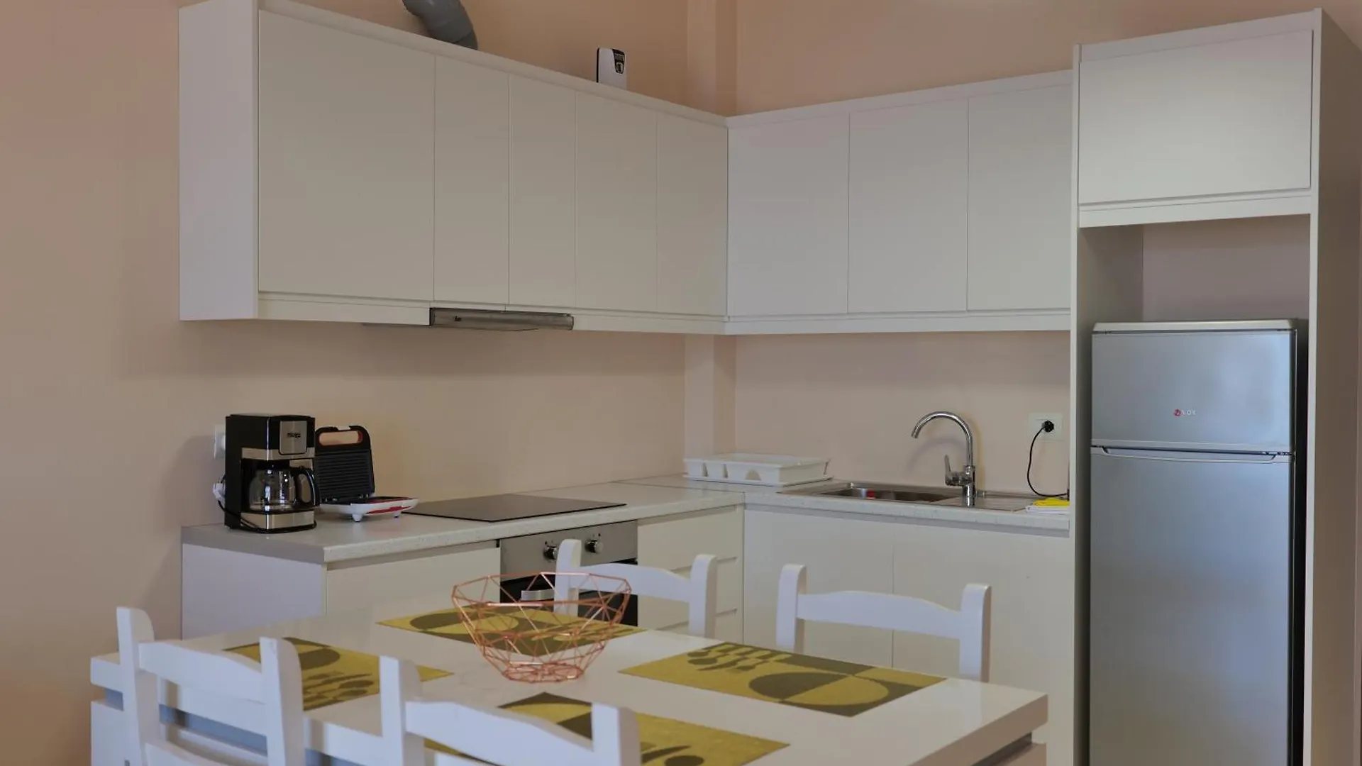 Noel Sea View Apartments Saranda