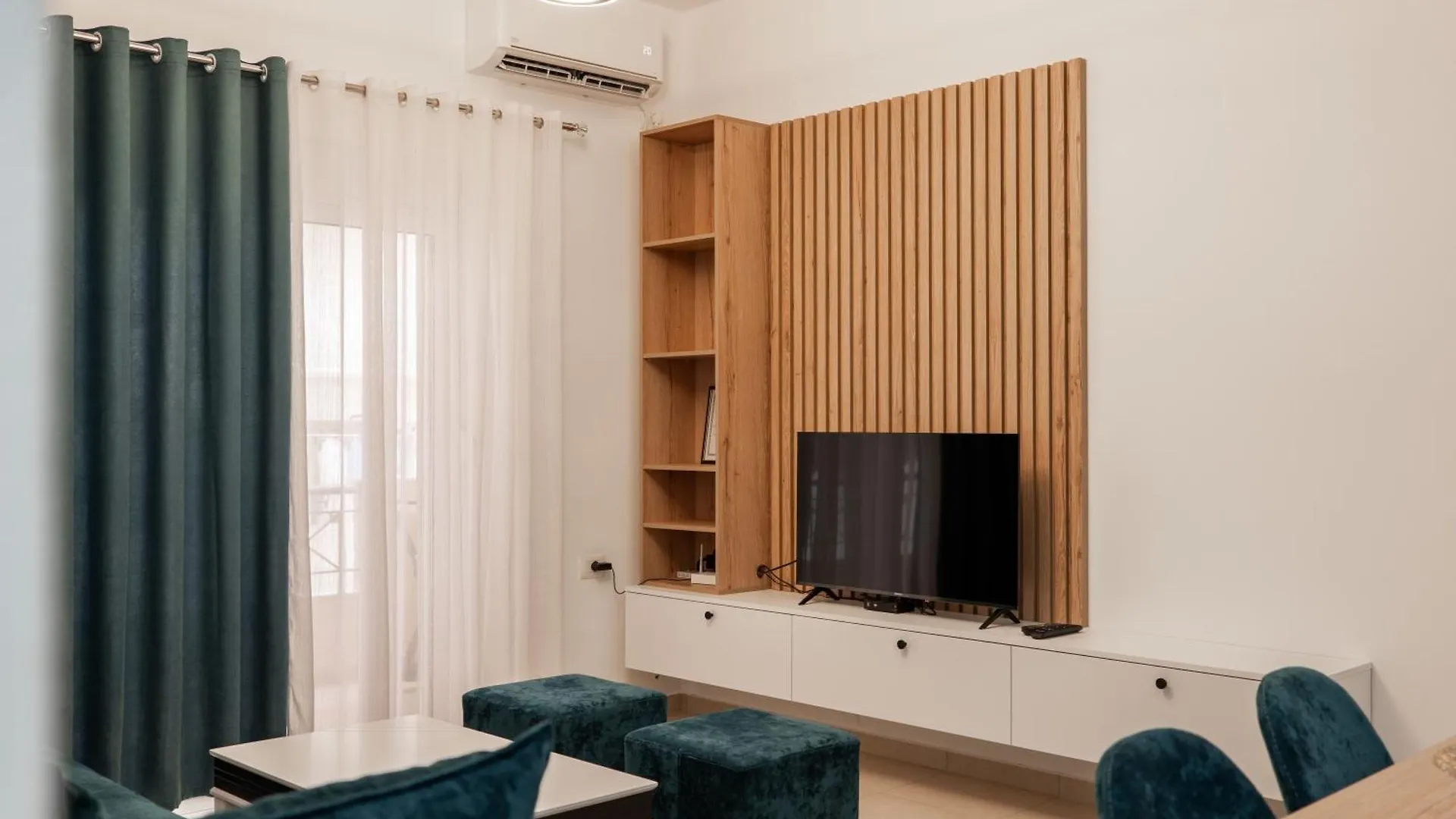 Noel Sea View Apartments Saranda
