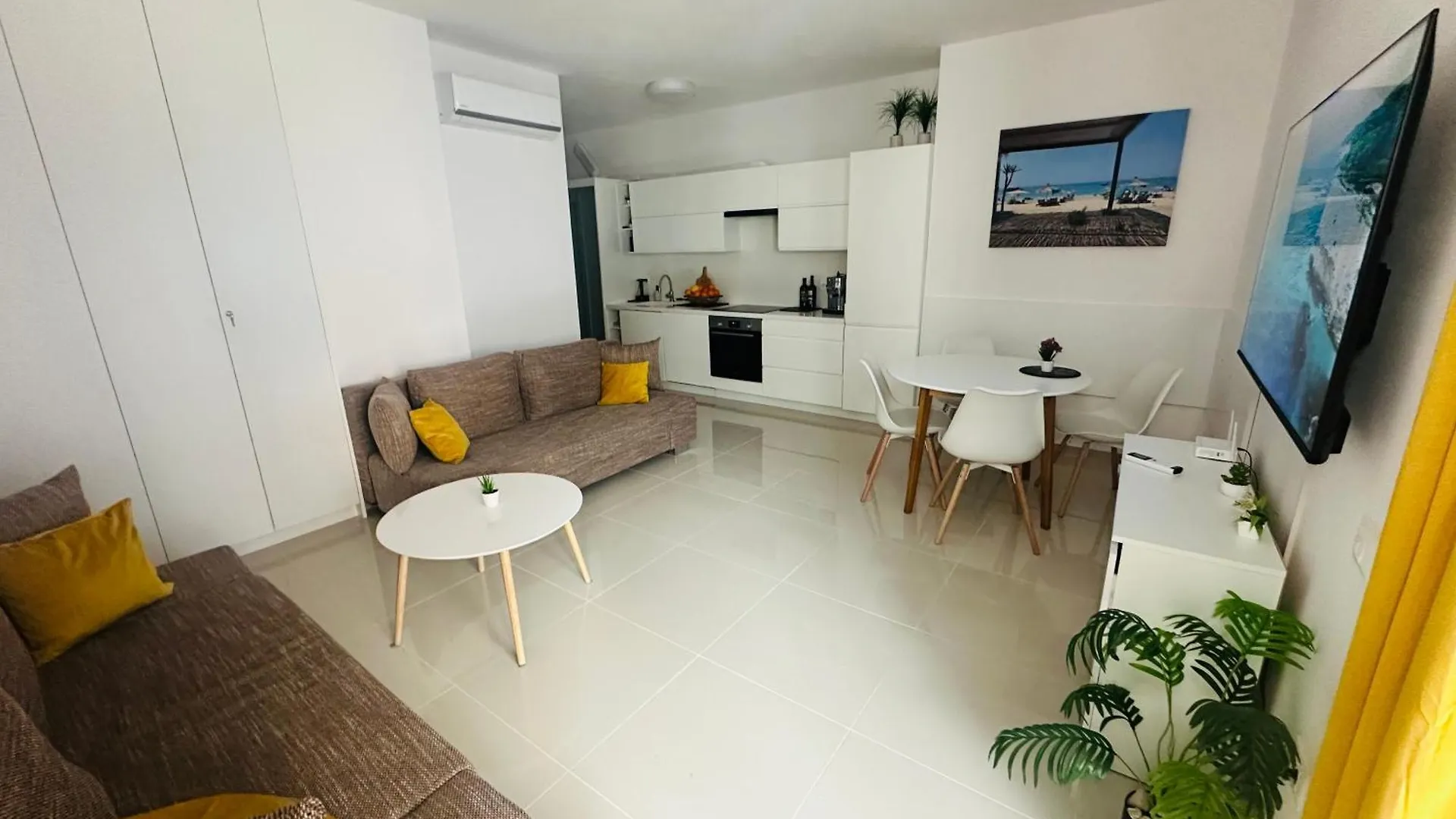 Noel Sea View Apartments Saranda